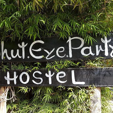 פאי Shut Eye Party Hostel (Adults Only) מראה חיצוני תמונה